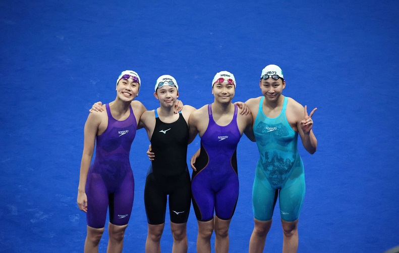 圖五 游泳項目女子4 x 100米自由泳接力，陳珮琳、郭熙晴、鄭穎芝、鄭詠琳的組合成功晉身決賽